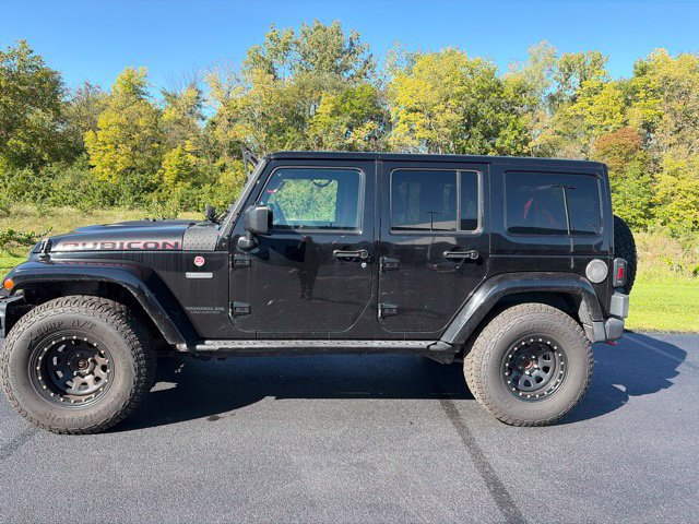 Used 2017 Jeep Wrangler Unlimited Rubicon AWD/4WD image 1