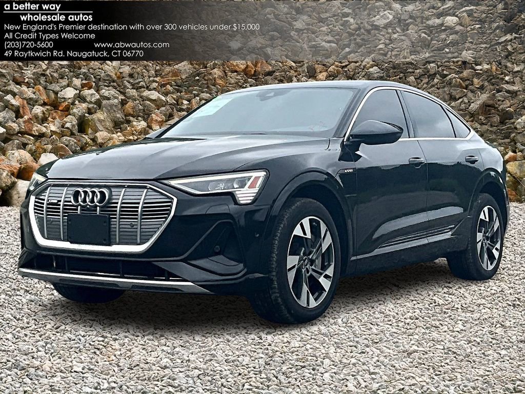 Used 2022 Audi e-tron Premium Plus w/ Premium Plus Package