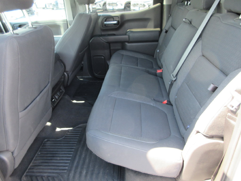 Certified 2020 Chevrolet Silverado 1500 LT w/ Texas Edition AWD/4WD image 17