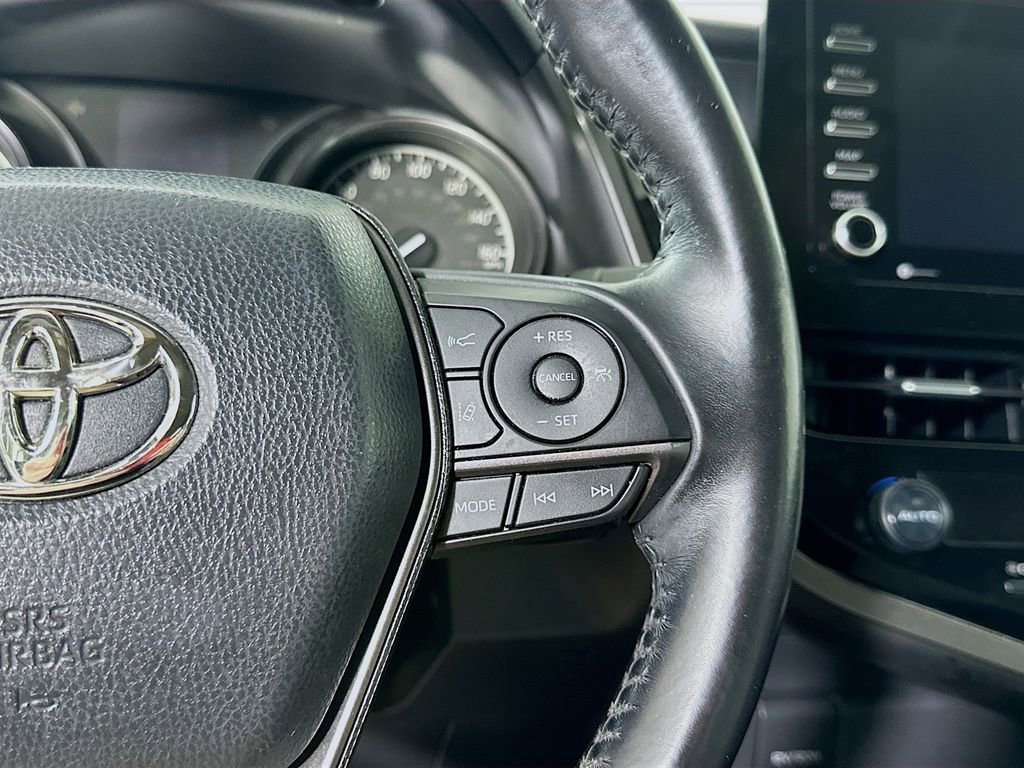 Used 2021 Toyota Camry SE image 20