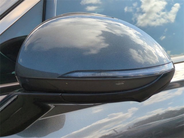 Used 2024 Genesis GV70 2.5T w/ Sport Prestige Package image 11