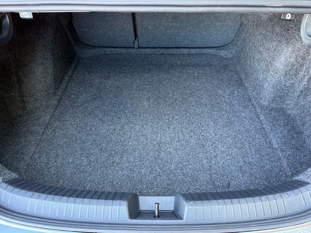 Used 2025 Volkswagen Jetta S FWD image 31