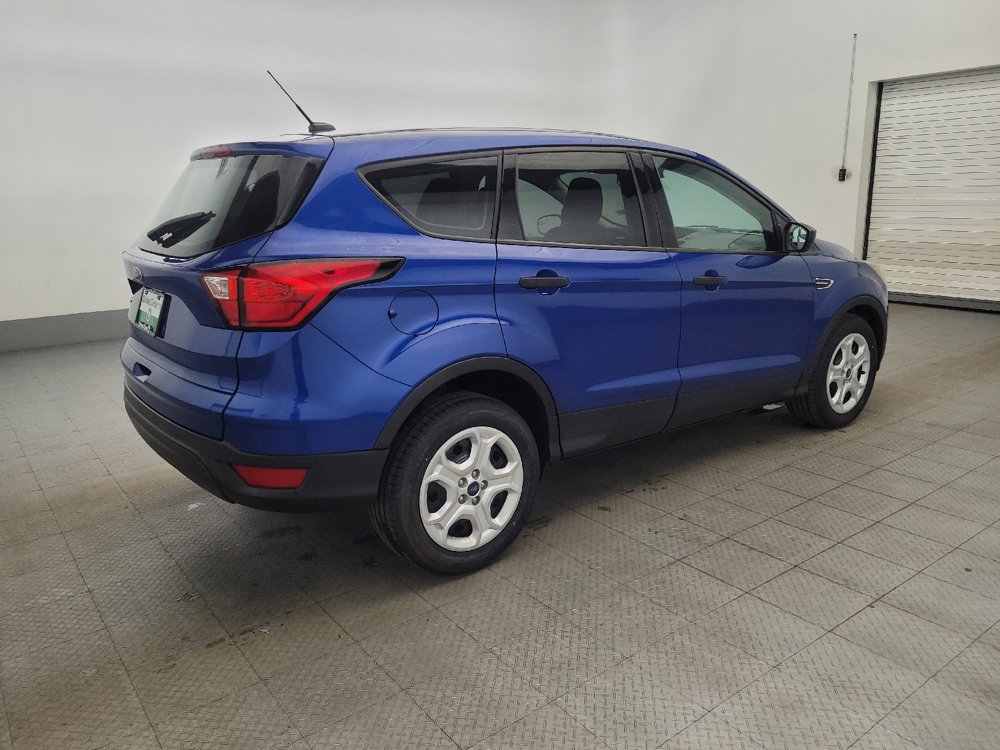 Used 2019 Ford Escape S image 10