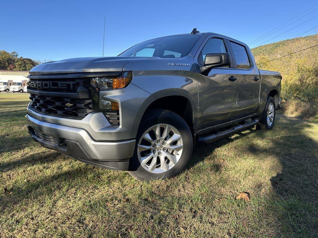 New 2026 Chevrolet Silverado 1500 Custom image 1