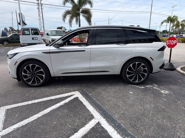 New 2026 Lincoln Nautilus Black Label AWD/4WD image 4