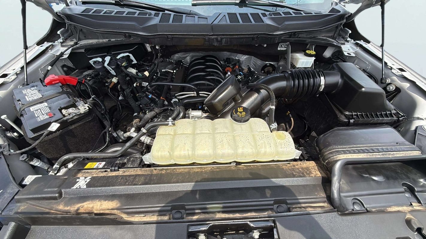 Used 2024 Ford F150 Lariat AWD/4WD image 25