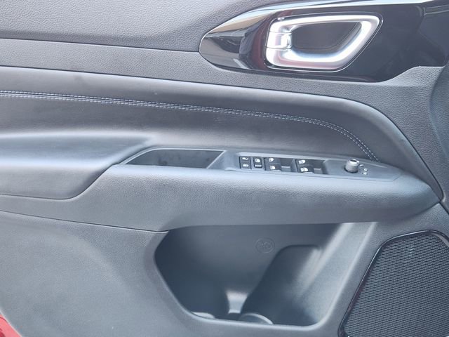 Certified 2026 Jeep Compass Latitude image 20