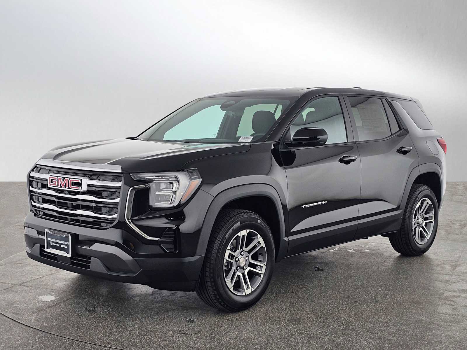 New 2026 GMC Terrain Elevation w/ LPO, Floor Liner Package FWD image 7