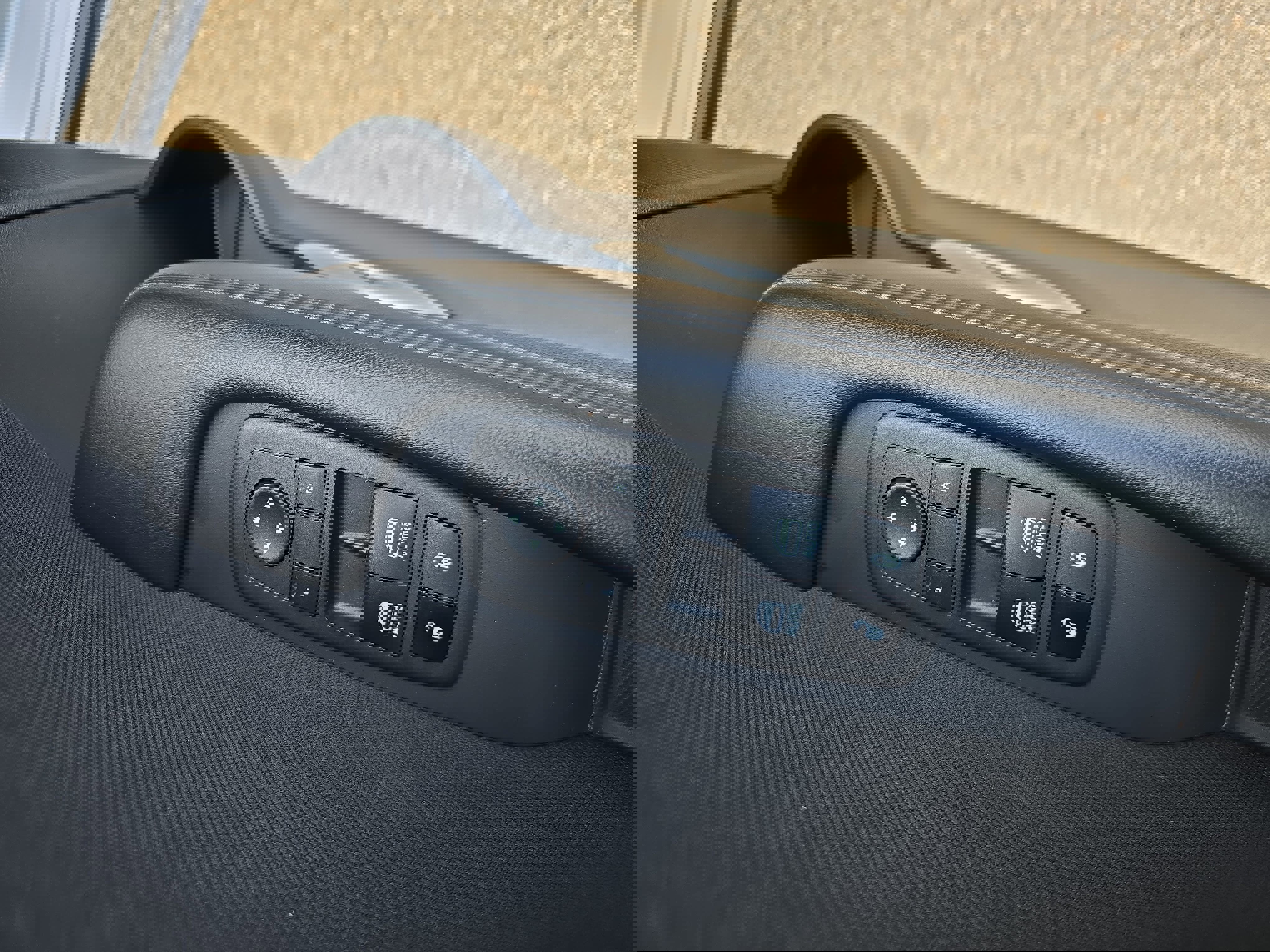 Used 2023 Dodge Challenger SXT w/ Blacktop Package image 27