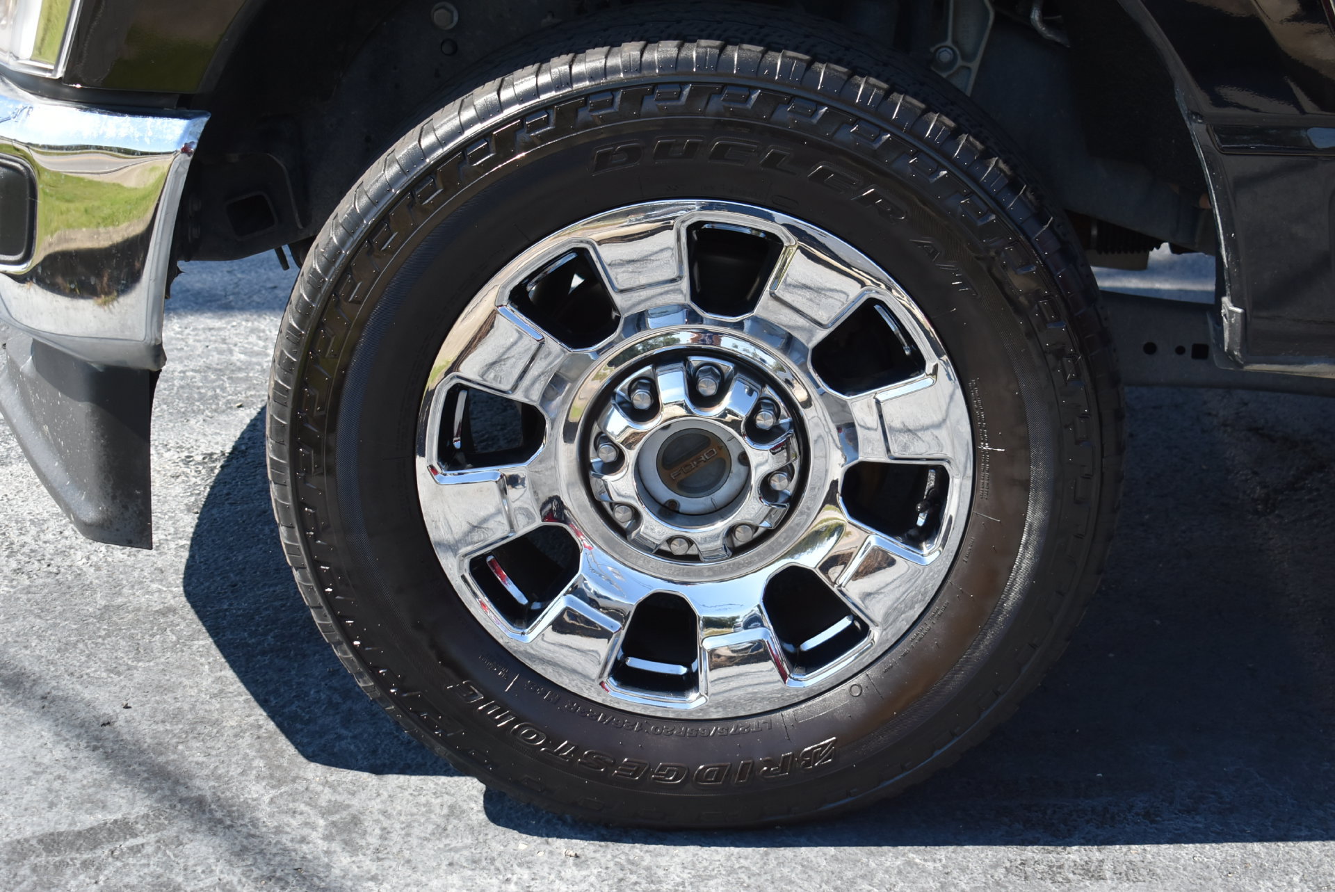 Used 2025 Ford F350 King Ranch w/ Chrome Package AWD/4WD image 9