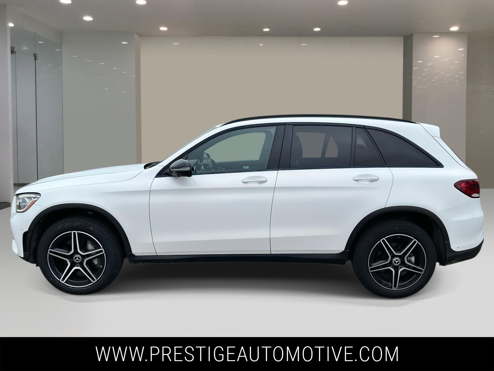 Used 2022 Mercedes-Benz GLC 300 GLC 300 image 2