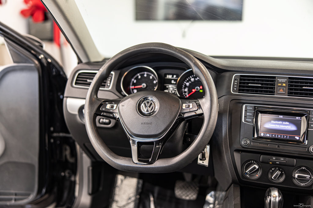 Used 2017 Volkswagen Jetta S FWD image 35