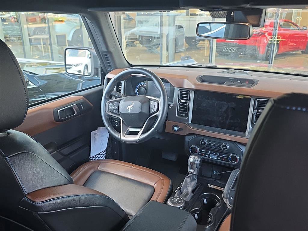 Used 2024 Ford Bronco Outer Banks AWD/4WD image 9