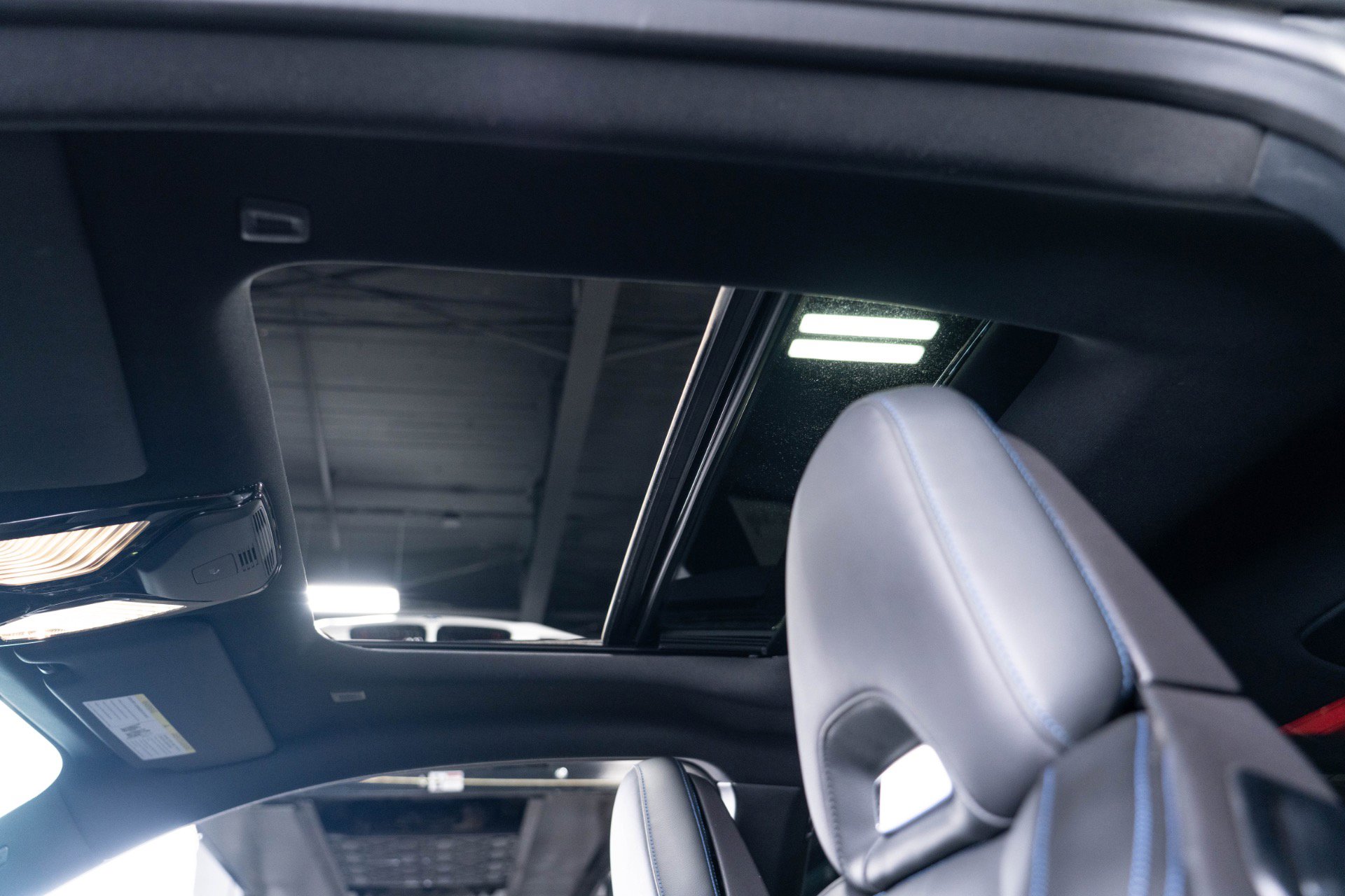 Used 2024 BMW M2 w/ Lighting Package image 50