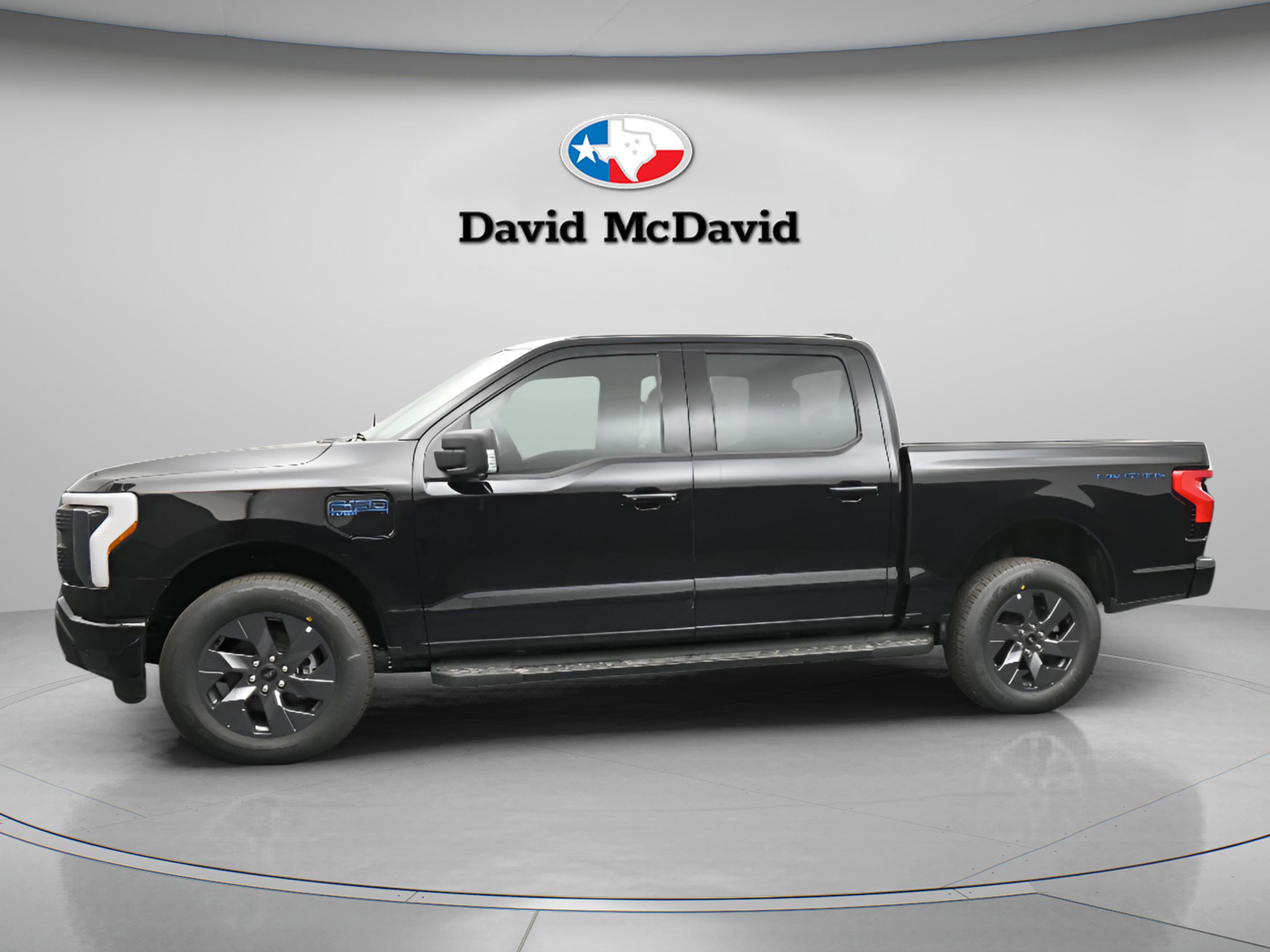 New 2025 Ford F150 Lightning Flash image 5