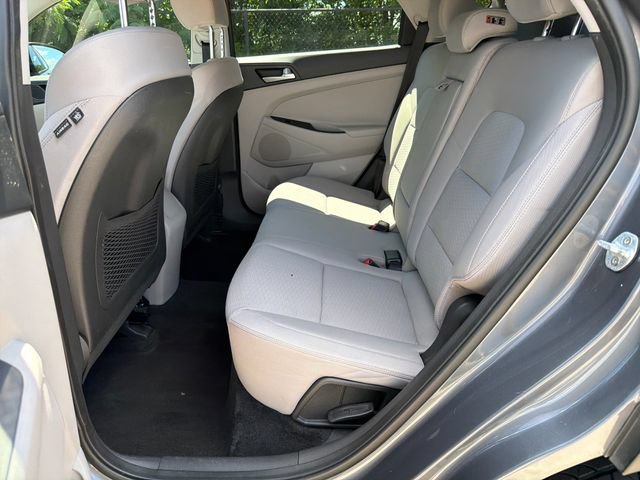 Used 2019 Hyundai Tucson SE AWD/4WD image 14