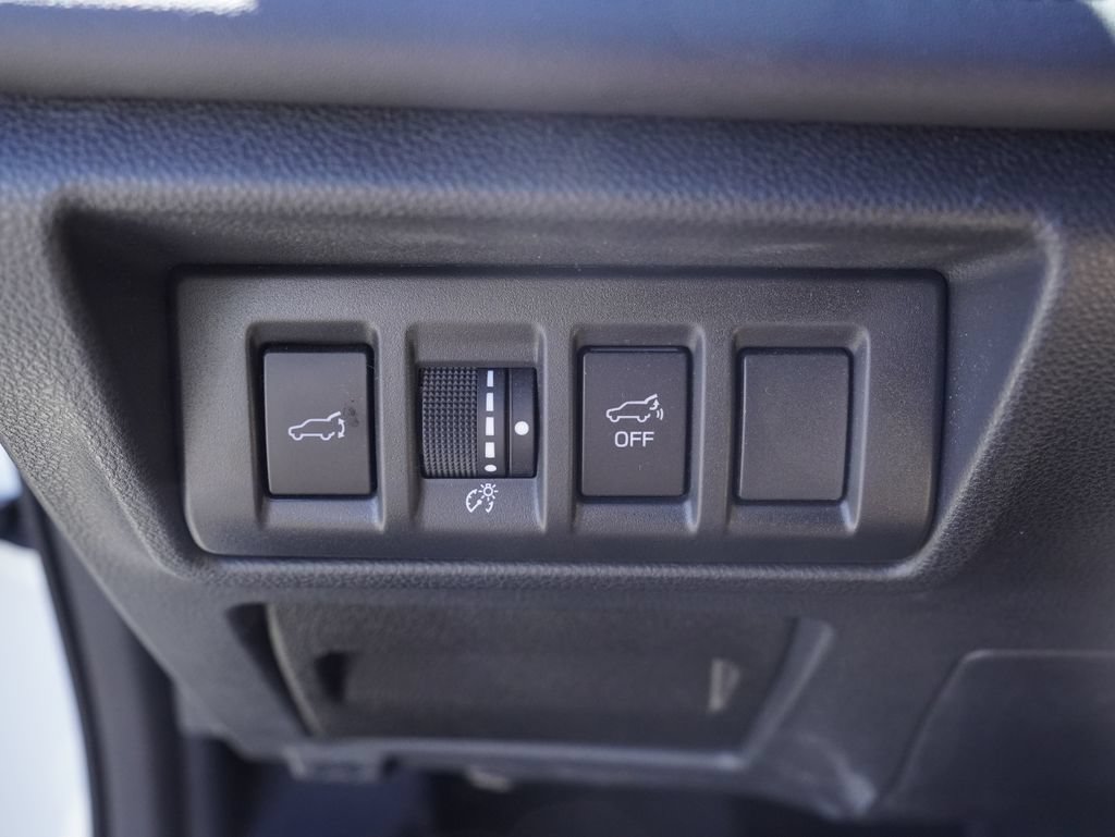 Used 2023 Subaru Outback Touring XT AWD/4WD image 10