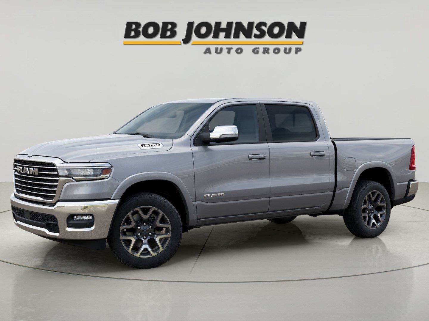 New 2025 RAM 1500 Laramie AWD/4WD image 4