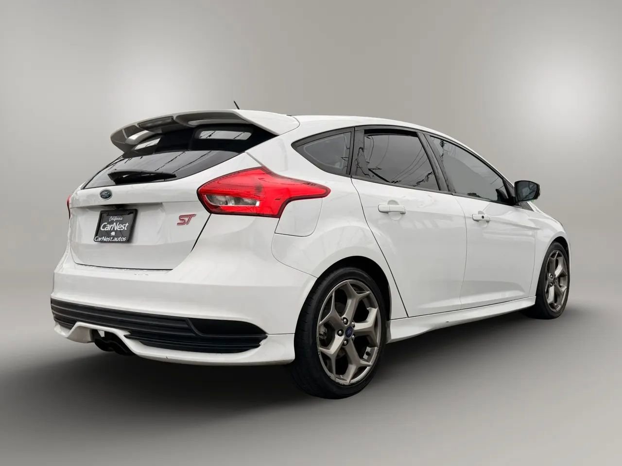 Used 2017 Ford Focus ST FWD image 15