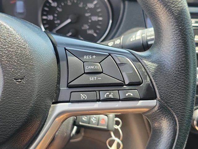 Used 2017 Nissan Rogue S FWD image 24