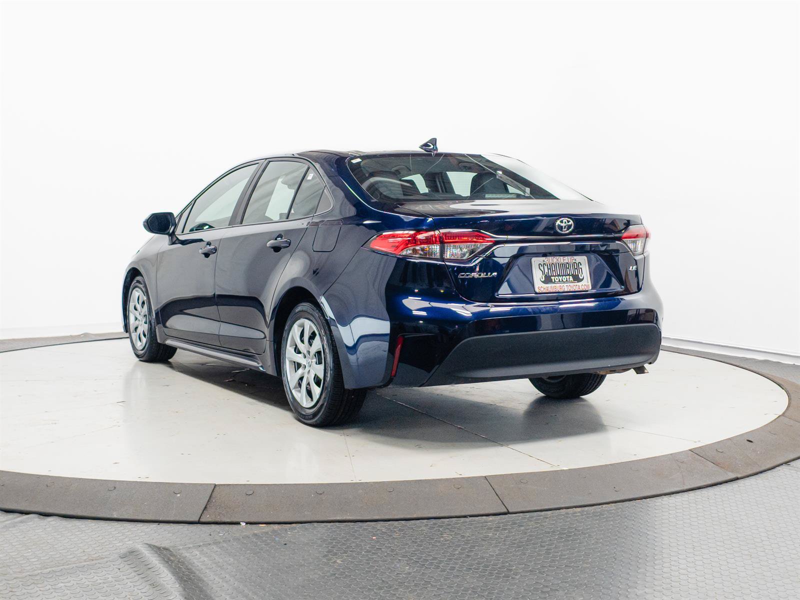 Used 2023 Toyota Corolla LE FWD image 8