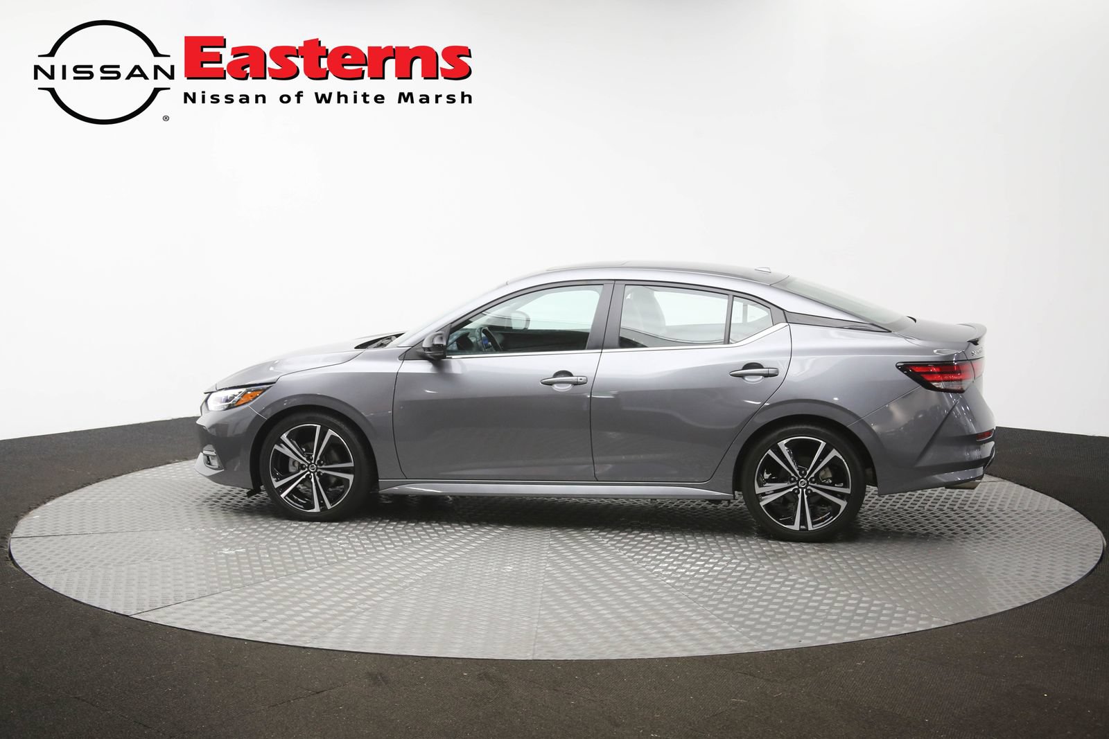 Used 2023 Nissan Sentra SR w/ SR Premium Package FWD image 61