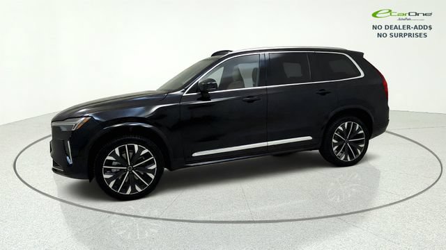 Used 2026 Volvo XC90 B5 Plus w/ Protection Package AWD/4WD image 4