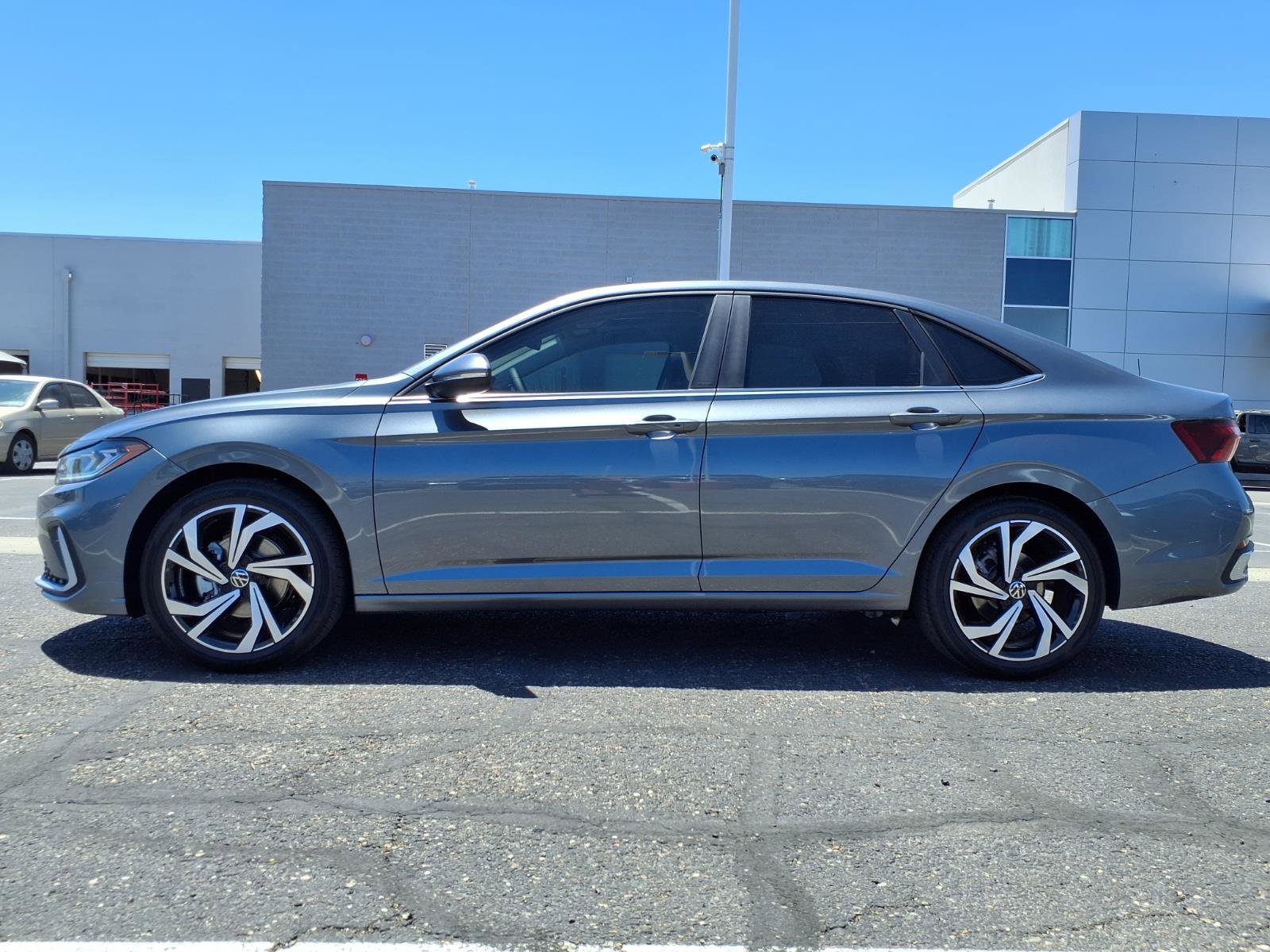 New 2026 Volkswagen Jetta SEL image 2