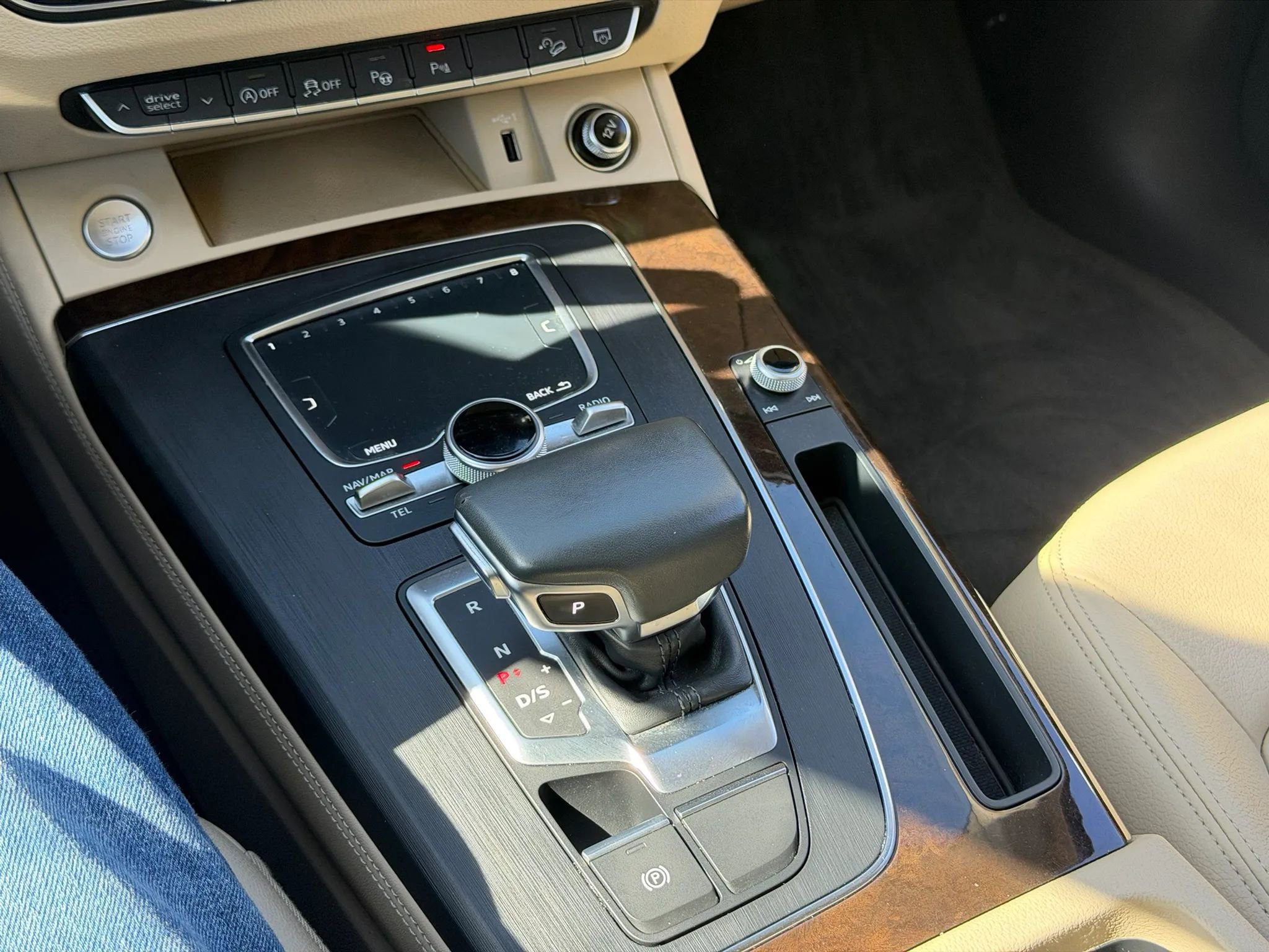 Used 2019 Audi Q5 Prestige w/ Prestige Package AWD/4WD image 11
