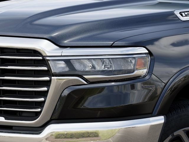 New 2025 RAM 1500 Laramie AWD/4WD image 10