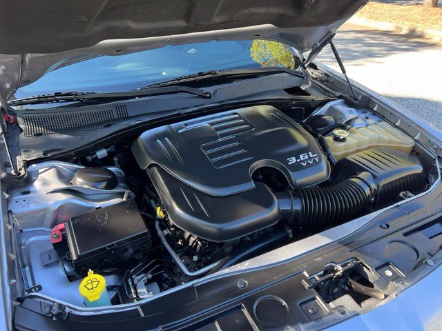 Used 2017 Chrysler 300 S AWD/4WD image 42