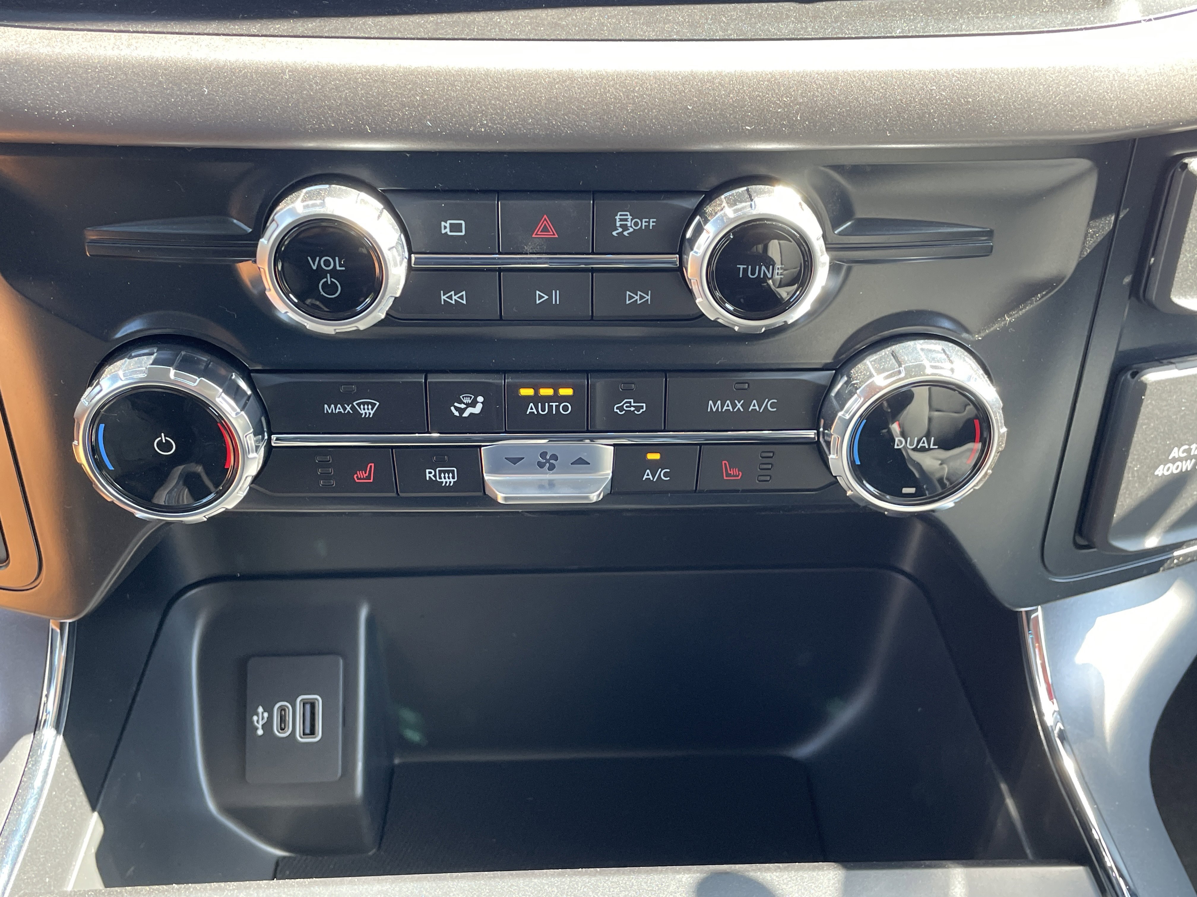 New 2025 Ford F150 XLT w/ Equipment Group 302A MID image 28