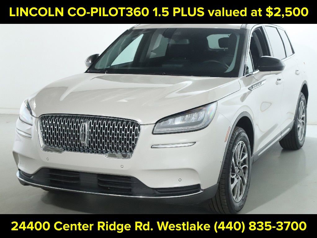 Used 2022 Lincoln Corsair AWD w/ Equipment Group 101A image 4