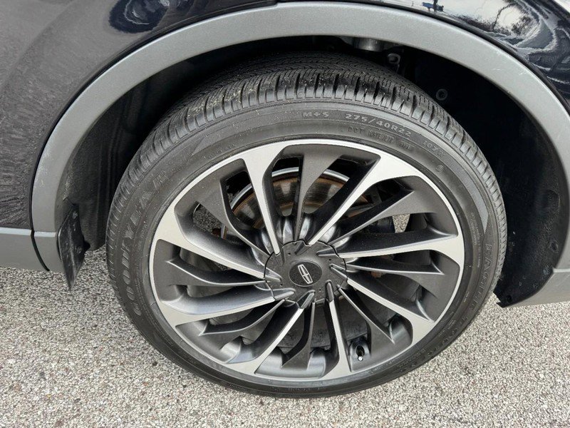 Used 2020 Lincoln Aviator Reserve w/ Equipment Group 202A image 27