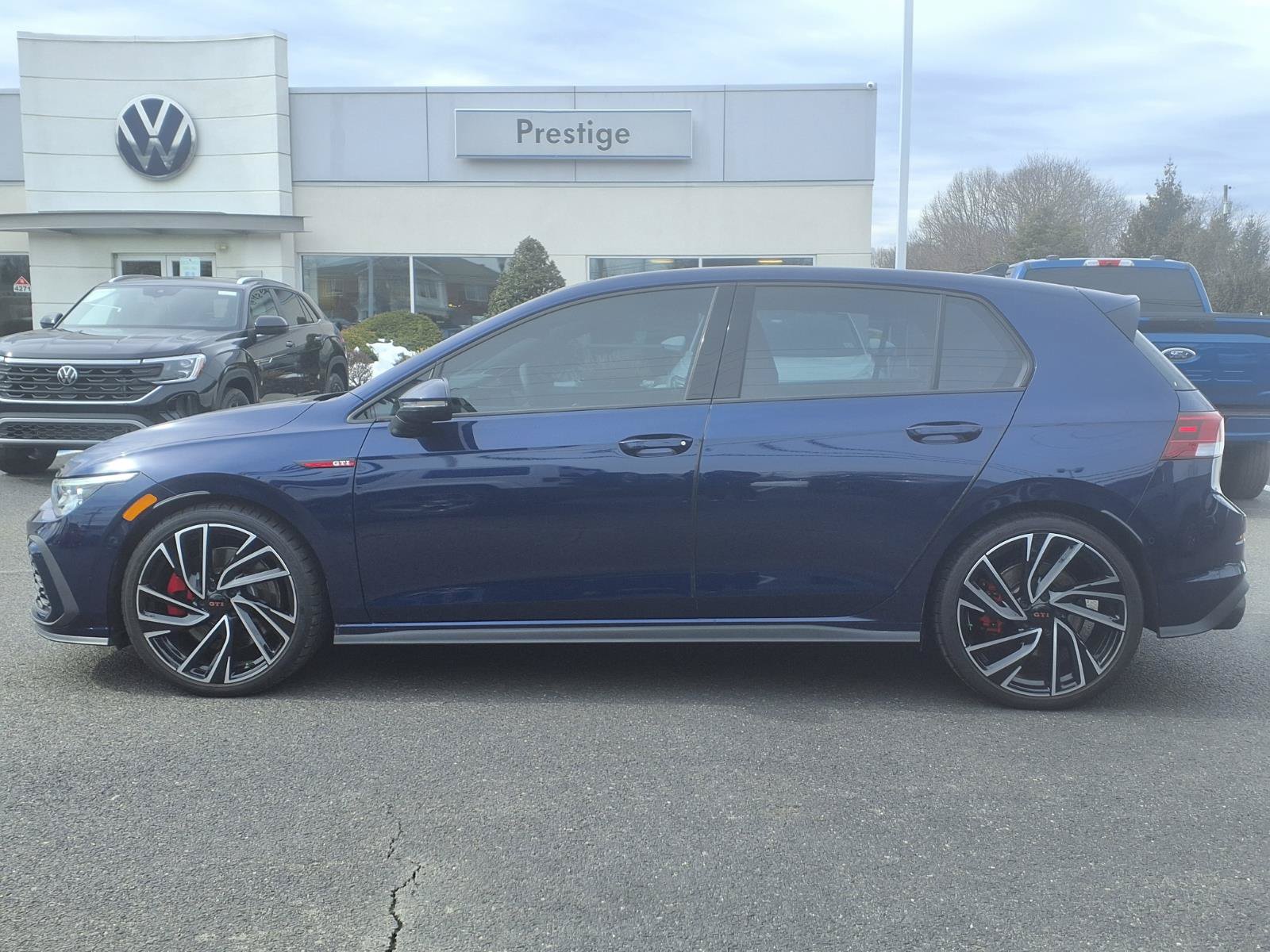 Used 2024 Volkswagen GTI Autobahn FWD image 6