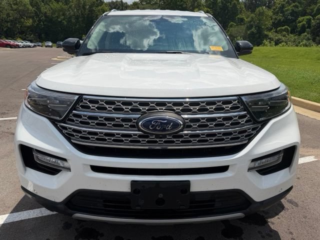 Used 2021 Ford Explorer Limited w/ Equipment Group 301A RWD image 3