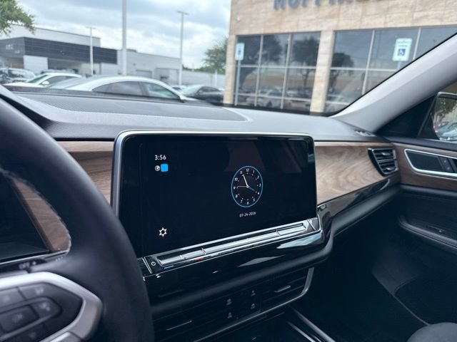 Used 2024 Volkswagen Atlas SE FWD image 9