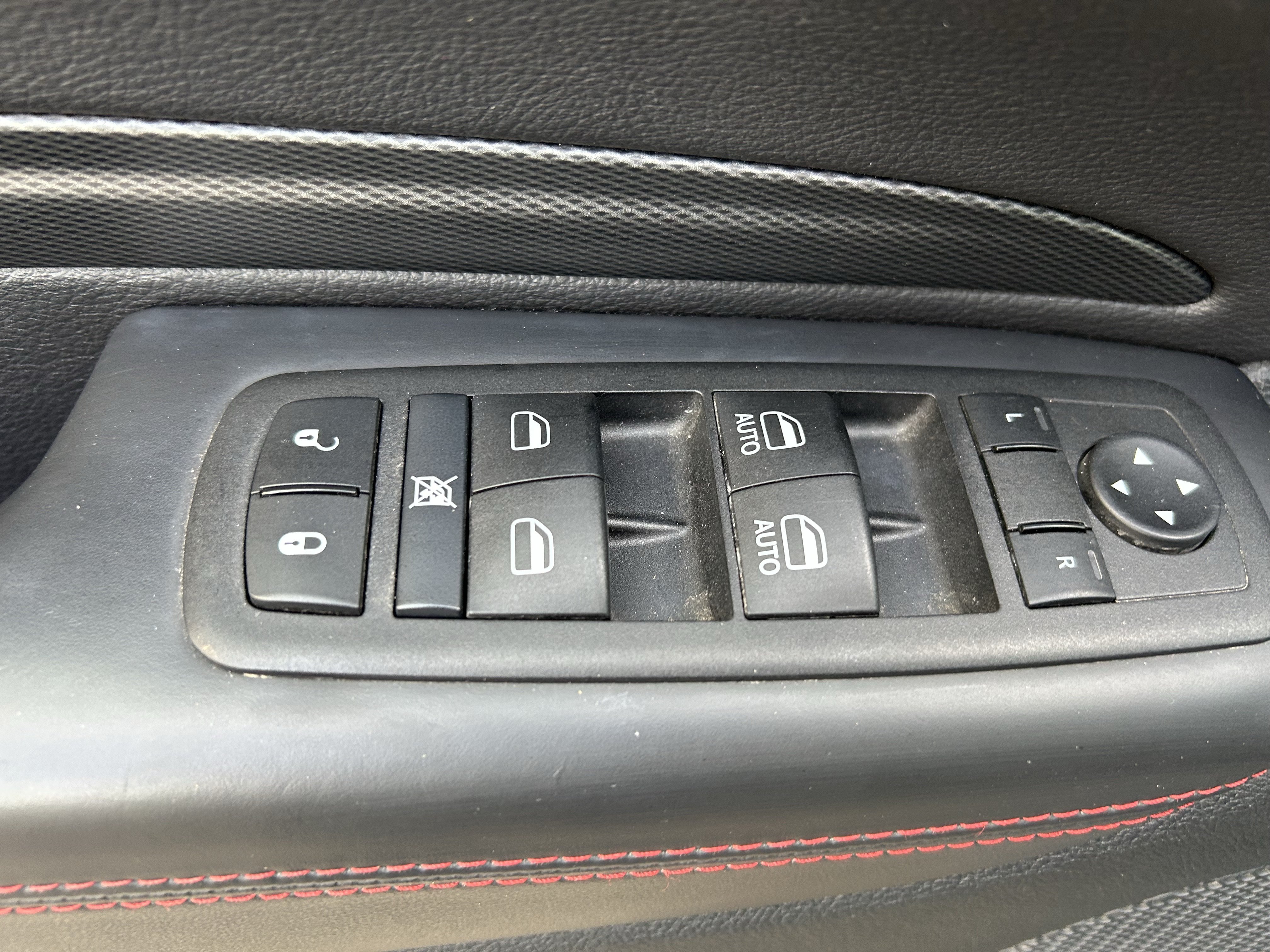 Used 2024 Dodge Durango GT AWD/4WD image 16
