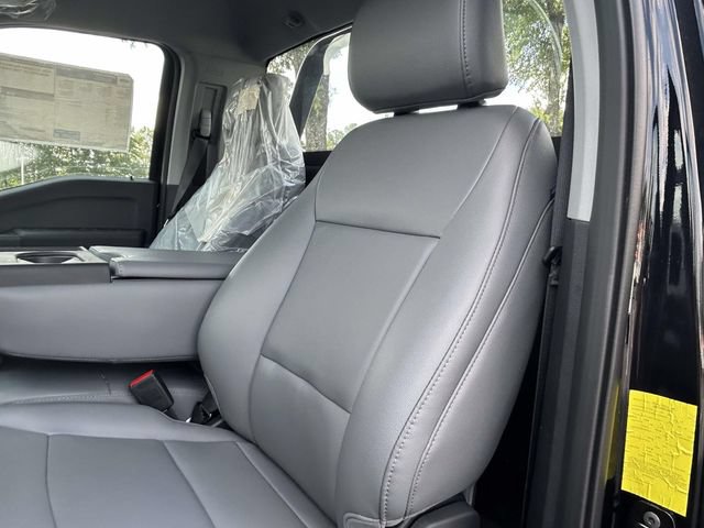 New 2026 Ford F550 2WD Regular Cab Super Duty image 16