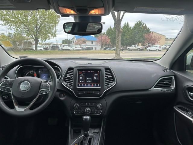 Used 2021 Jeep Cherokee Latitude Lux w/ Comfort/Convenience Group image 26