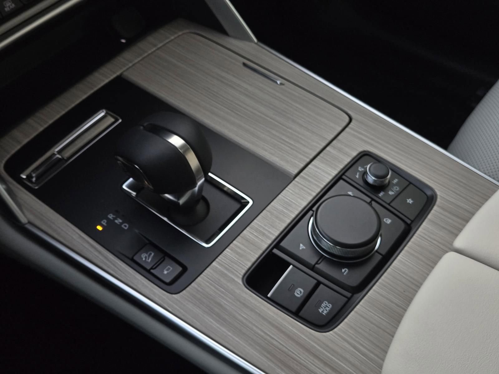 New 2026 MAZDA CX-90 3.3 Turbo w/ Premium Plus Pkg image 19