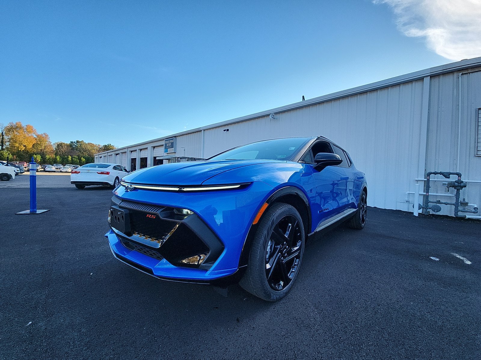 New 2026 Chevrolet Equinox EV RS w/ LPO, All-Weather Mat Package FWD image 1