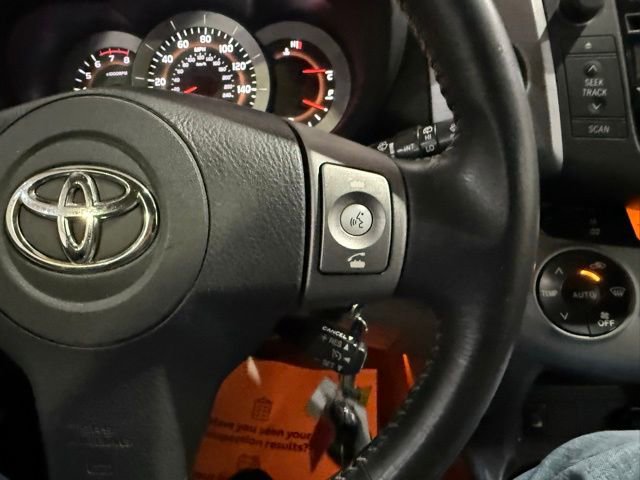 Used 2007 Toyota RAV4 Limited AWD/4WD image 14