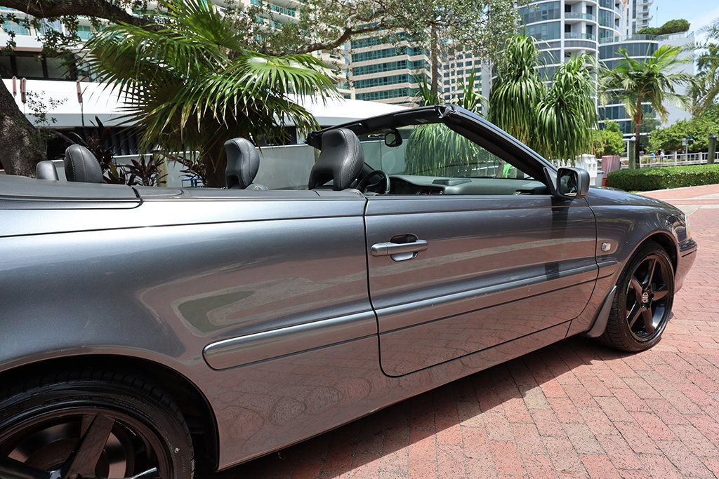 Used 2004 Volvo C70 HT FWD image 23