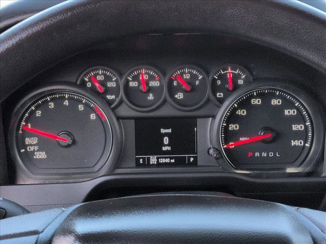 Used 2024 Chevrolet Silverado 1500 Custom Trail Boss w/ Turbomax Blackout Package AWD/4WD image 15