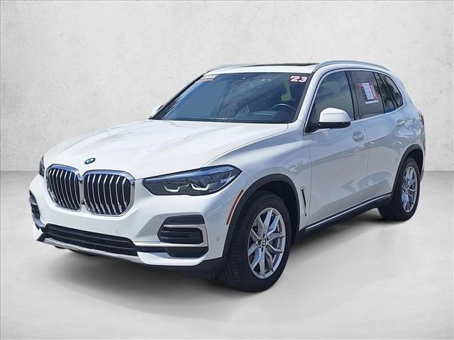 Used 2023 BMW X5 sDrive40i w/ Parking Assistance Package image 1