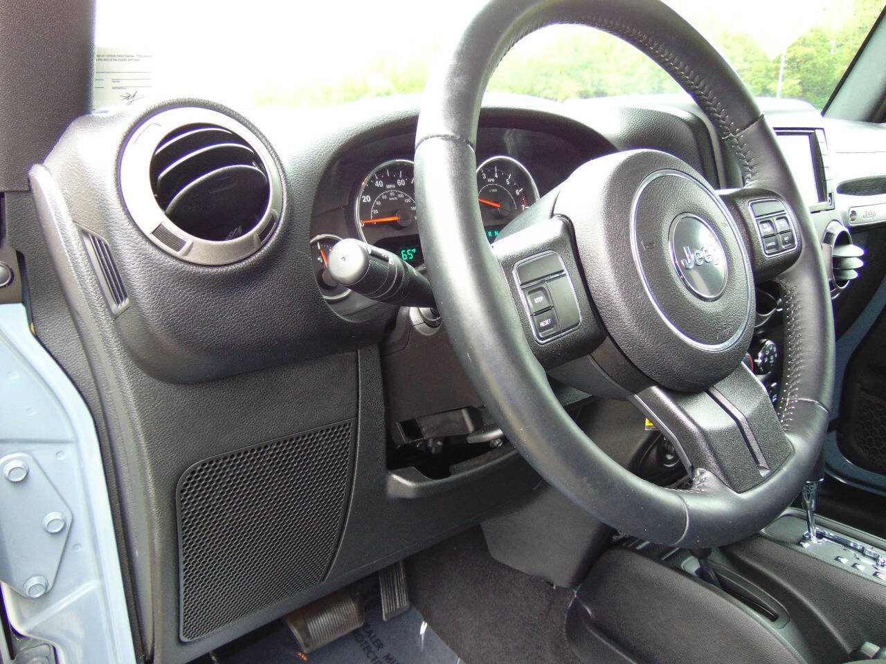 Used 2015 Jeep Wrangler Unlimited Sport w/ Quick Order Package 24S AWD/4WD image 19