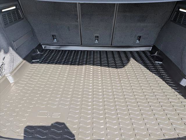 Used 2025 Audi SQ5 Premium Plus image 7