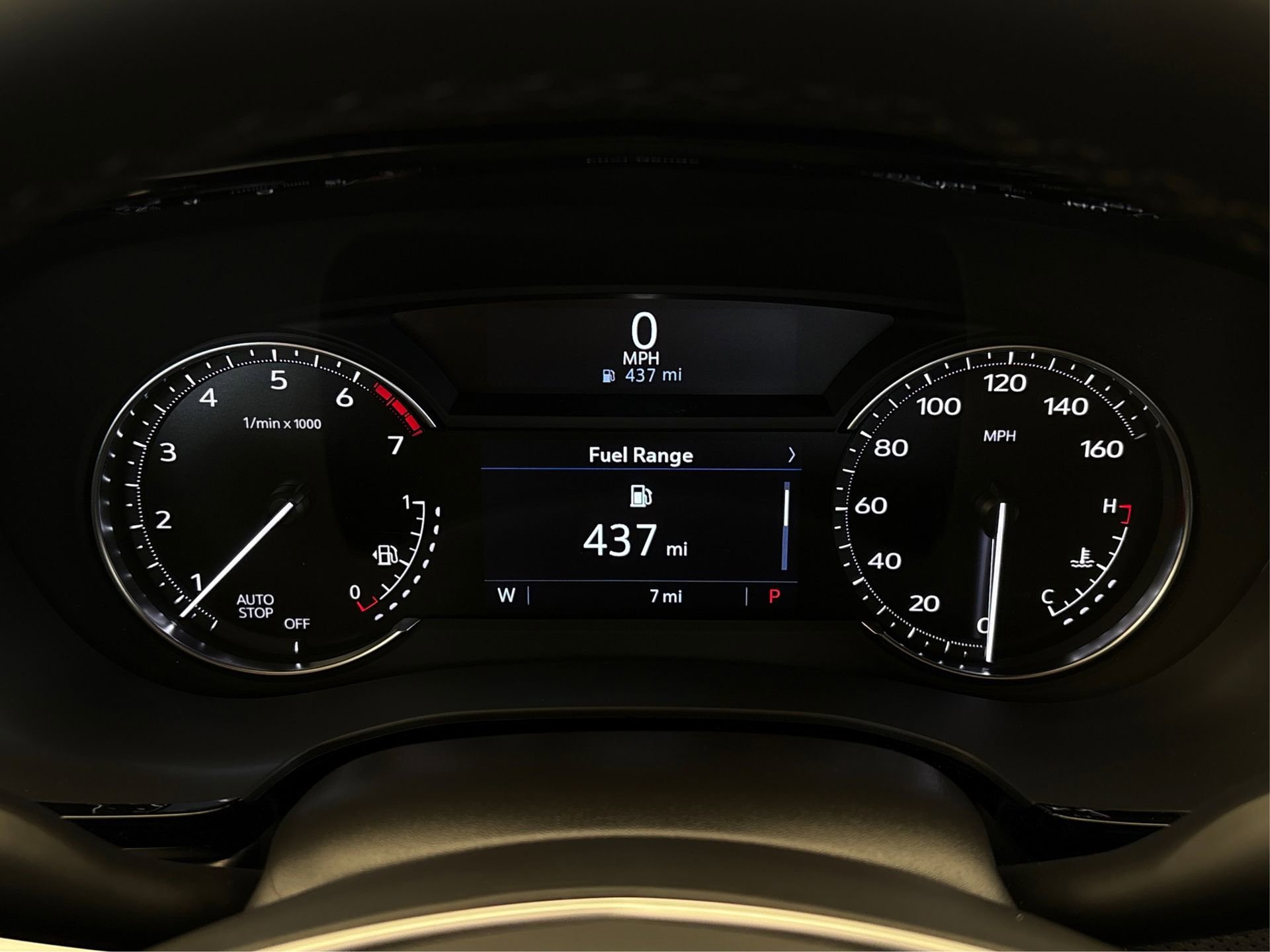 New 2026 Cadillac XT5 Luxury image 18