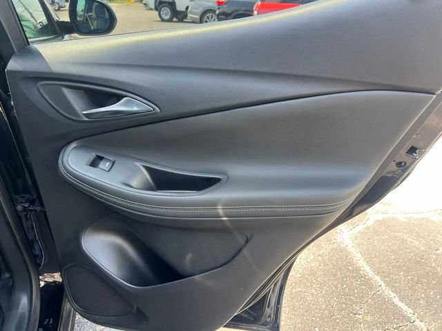 Used 2024 Buick Encore GX Preferred w/ Comfort Package AWD/4WD image 14